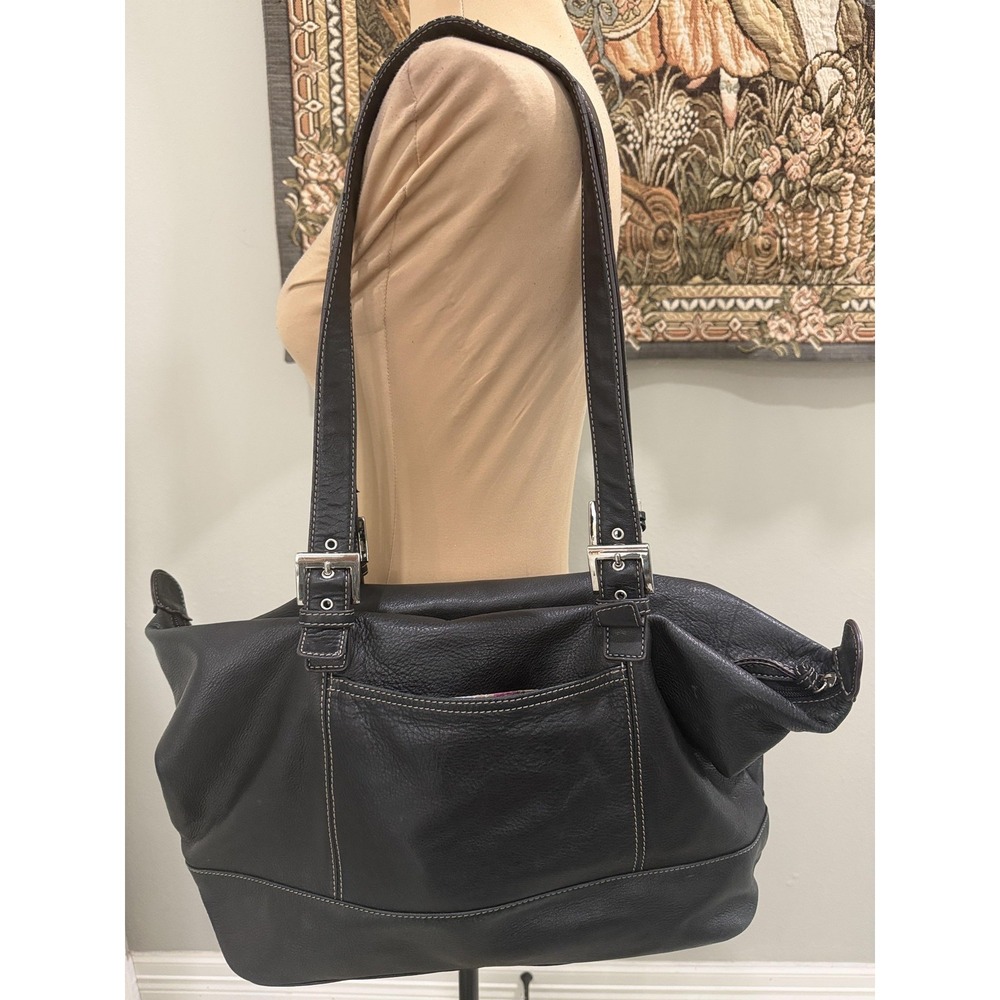 Tignanello Shoulder Bag Womens Large Black Leather Buckle Strap Shoulder Purse
